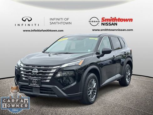 Used 2025 Nissan Rogue S AWD/4WD image 3