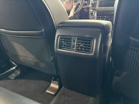 Used 2012 Toyota 4Runner Limited AWD/4WD image 17
