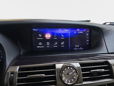 Used 2017 Lexus LS 460 AWD w/ Comfort Package image 20