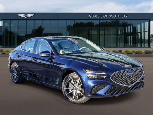 New 2026 Genesis G70 2.5T Prestige image 2