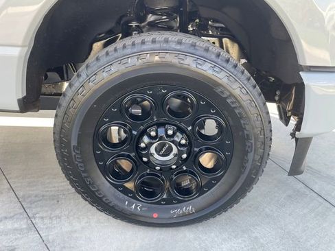 New 2026 Ford F250 XLT w/ XLT Premium Package image 32