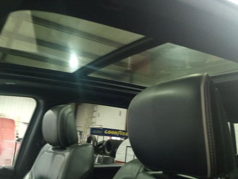 Used 2020 RAM 1500 Limited image 29