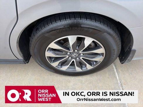 Used 2022 Honda Odyssey EX-L image 9