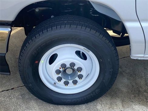 New 2026 Ford E-350 and Econoline 350 Super Duty w/ Power Equipment Group image 5