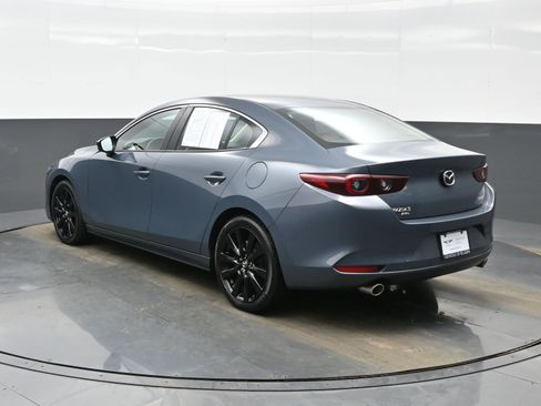 Used 2024 MAZDA MAZDA3 s image 4