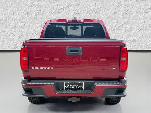 Used 2021 Chevrolet Colorado Z71 w/ Safety Package AWD/4WD image 4