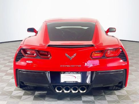 Used 2017 Chevrolet Corvette Stingray Coupe w/ 1LT RWD image 7