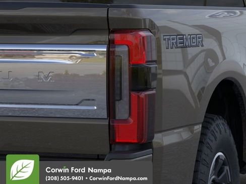 New 2026 Ford F250 Platinum w/ Platinum Plus Package AWD/4WD image 21