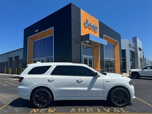 Used 2020 Dodge Durango R/T w/ Blacktop Package AWD/4WD image 1