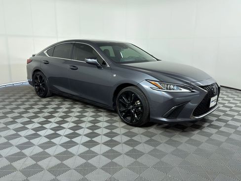 Used 2023 Lexus ES 350 F Sport w/ Accessory Package (Z2) image 7