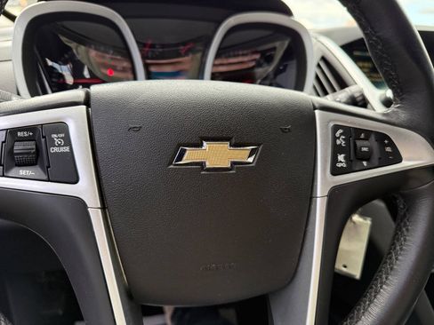 Used 2017 Chevrolet Equinox LT w/ Convenience Package FWD image 19