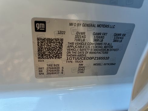 Used 2023 GMC Sierra 1500 Elevation image 14