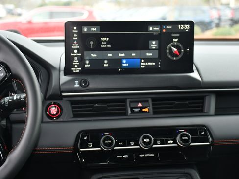 New 2026 Honda Pilot Sport image 9