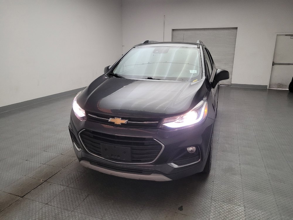 Used 2019 Chevrolet Trax Premier w/ LPO, Cargo Package FWD image 15