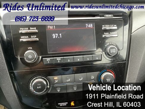 Used 2016 Nissan Rogue S AWD/4WD image 21