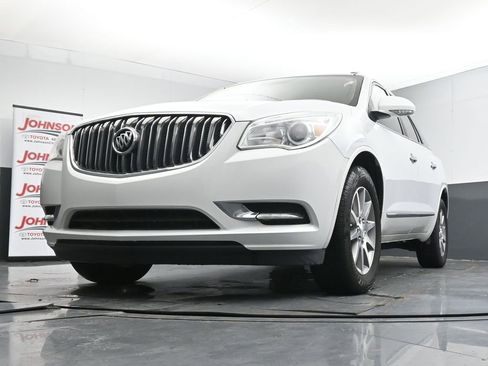 Used 2017 Buick Enclave Leather FWD image 37