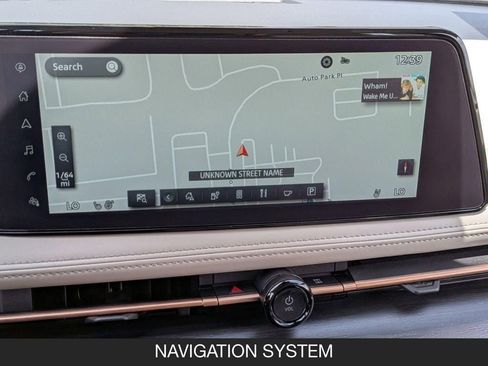 Used 2024 Nissan Ariya AWD image 17