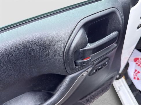 Used 2016 Jeep Wrangler Unlimited Sport w/ Quick Order Package 24S image 27