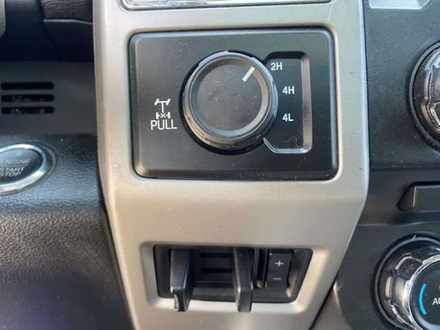 Used 2017 Ford F350 Lariat w/ Lariat Ultimate Package AWD/4WD image 20