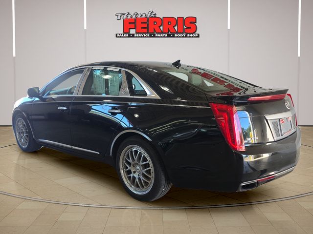 Used 2013 Cadillac XTS Luxury FWD image 3