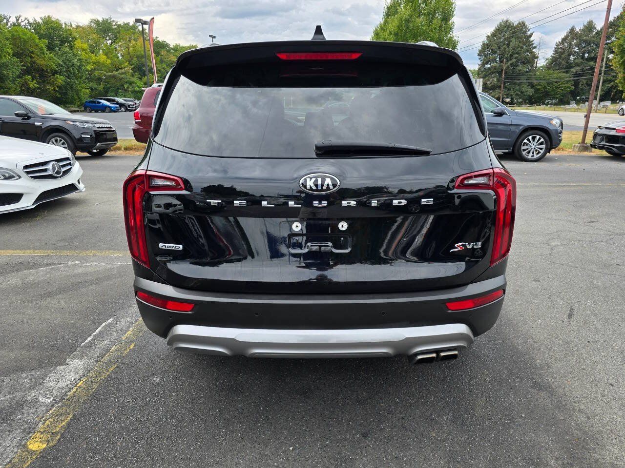 Used 2020 Kia Telluride S w/ S 8 Passenger Seating Package AWD/4WD image 4