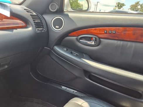 Used 2008 Lexus SC 430 Convertible RWD image 9