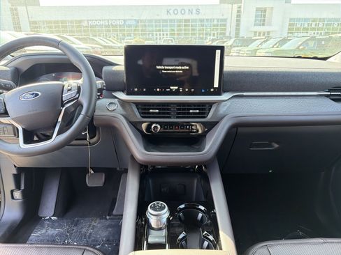 New 2026 Ford Explorer Platinum image 21