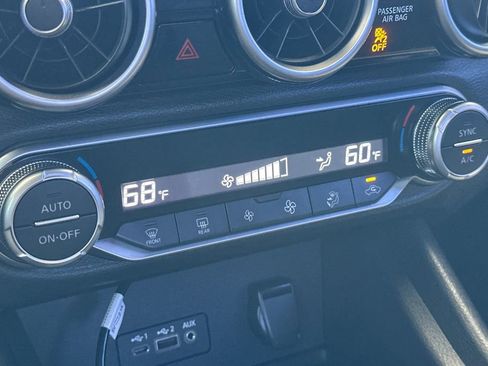 Used 2020 Nissan Sentra SV w/ Electronics Package image 20