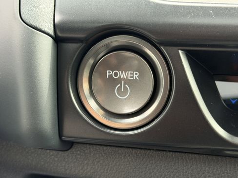 New 2026 Lexus UX 300h FWD image 25