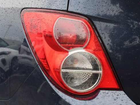 Used 2015 Chevrolet Sonic LT FWD image 11