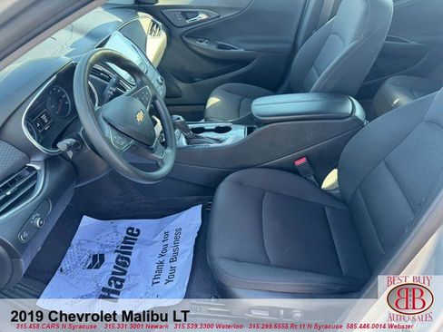 Used 2019 Chevrolet Malibu LT image 12