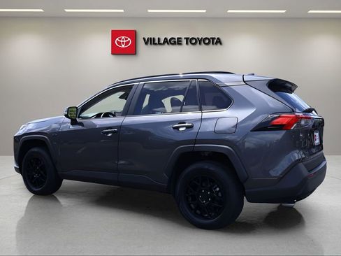 Certified 2023 Toyota RAV4 XLE w/ Convenience Package image 3