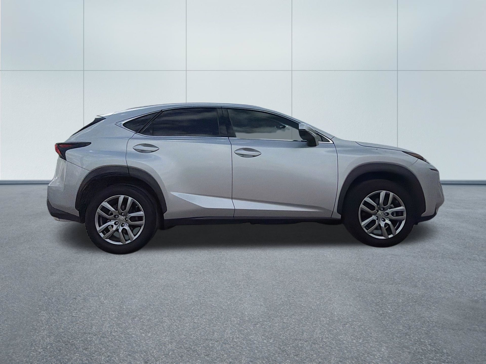 Used 2016 Lexus NX 200t FWD w/ Premium Package image 4