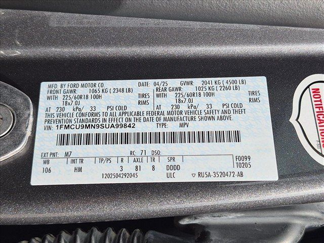 Used 2025 Ford Escape ST-Line AWD/4WD image 25