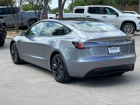 Used 2026 Tesla Model 3 image 4