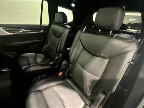 Used 2023 Cadillac XT6 Sport image 23