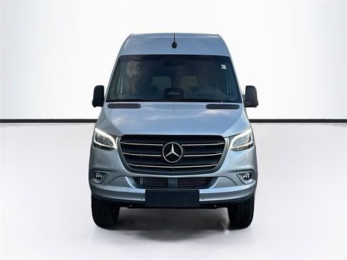 Used 2025 Mercedes-Benz Sprinter 144 Cargo image 2