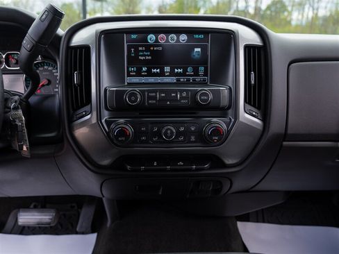 Used 2017 Chevrolet Silverado 1500 LT w/ All Star Edition AWD/4WD image 32