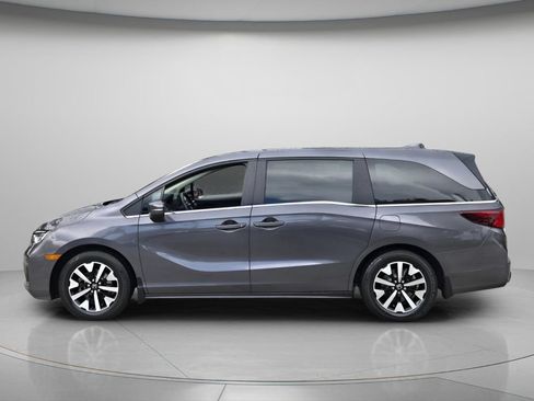 Used 2025 Honda Odyssey EX-L image 5