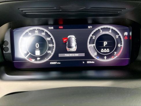 Used 2020 Land Rover Discovery Sport SE AWD/4WD image 23