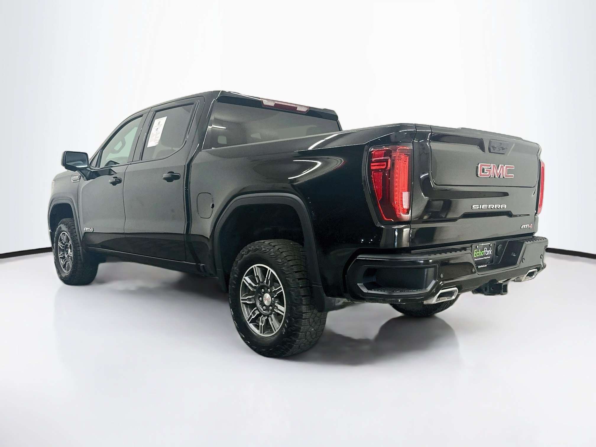 Used 2026 GMC Sierra 1500 AT4 AWD/4WD image 5
