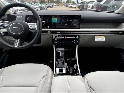 New 2026 Hyundai Tucson SEL image 5