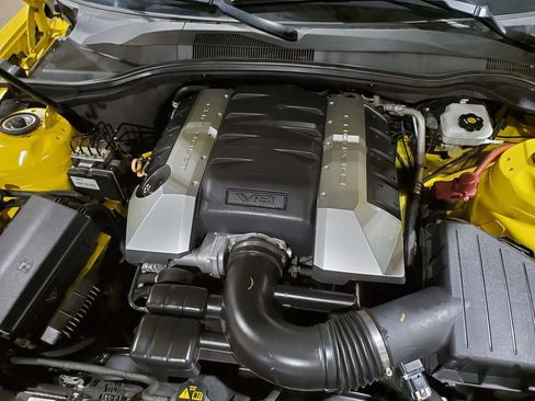 Used 2014 Chevrolet Camaro SS w/ RS Package image 43