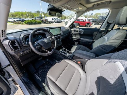 New 2026 Ford Bronco Sport Badlands w/ Badlands Tech Package AWD/4WD image 32