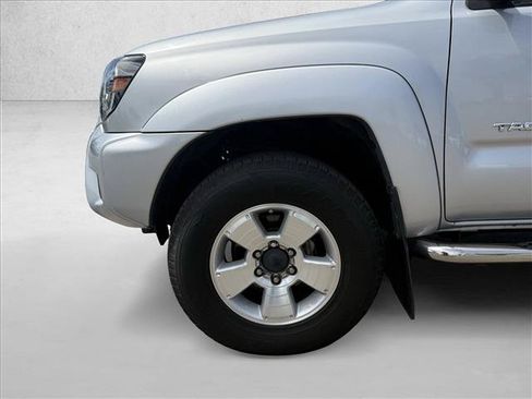 Used 2013 Toyota Tacoma 4x4 Double Cab w/ TRD Sport Pkg image 21
