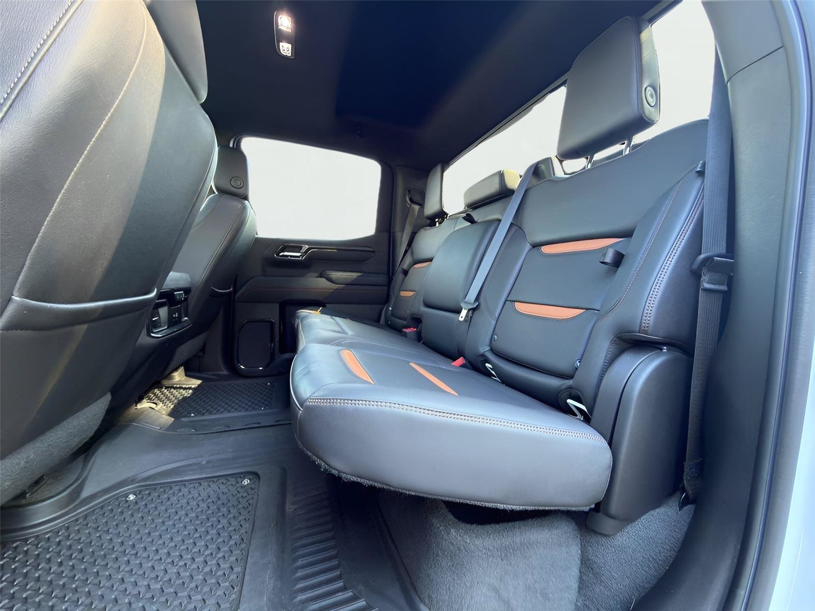 Certified 2022 GMC Sierra 1500 AT4 w/ AT4 Premium Package AWD/4WD image 14