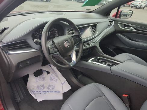 Used 2023 Buick Enclave Essence w/ Experience Buick Package FWD image 9