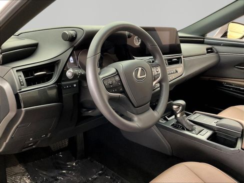 Used 2022 Lexus ES 350 w/ Accessory Package FWD image 17