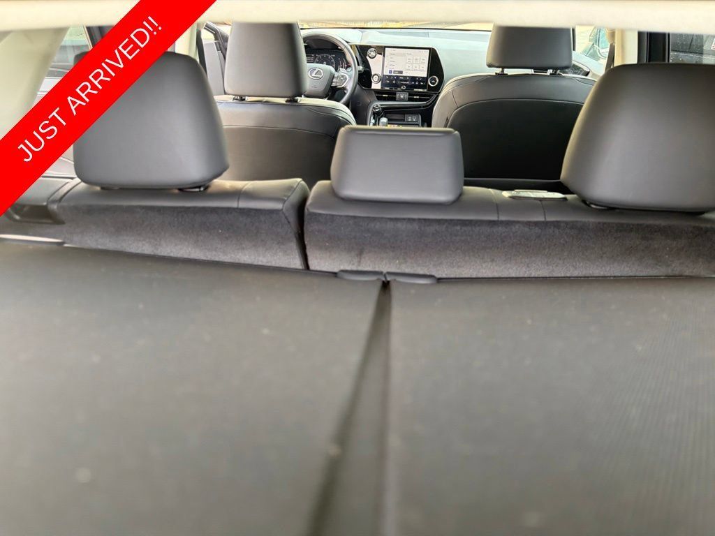Used 2024 Lexus NX 250 FWD w/ Premium Package image 11