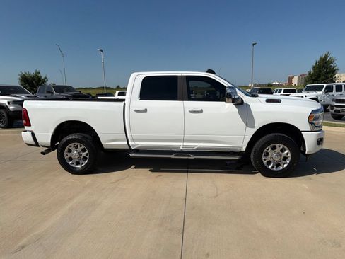 Used 2024 RAM 2500 Laramie AWD/4WD image 6